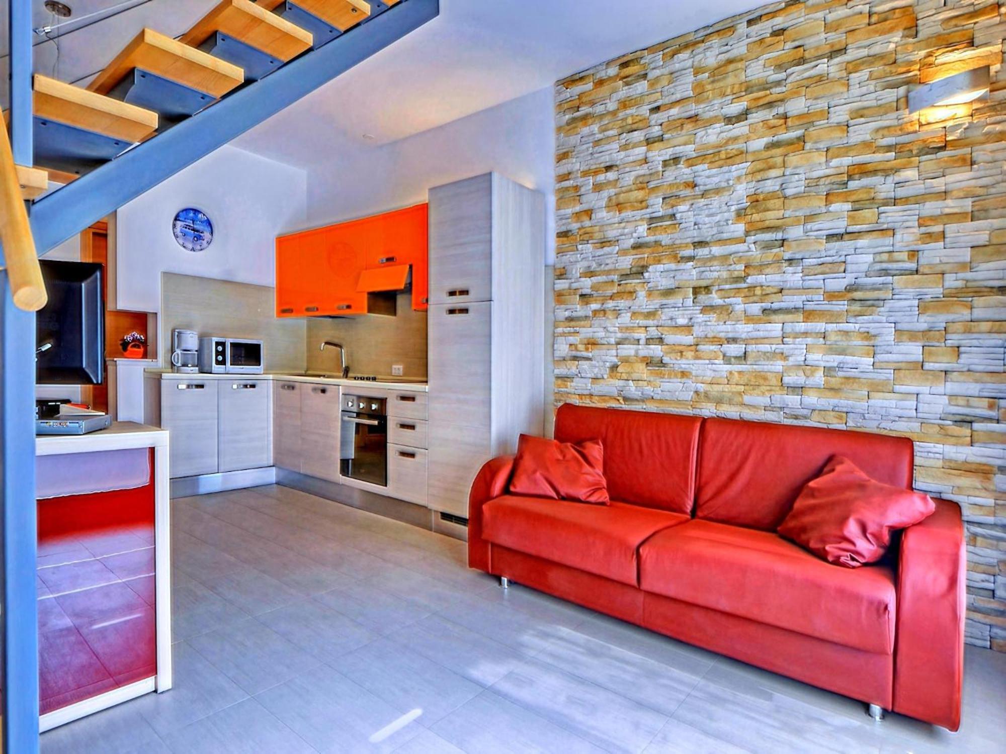 Sun-Kissed Apartment In Bibinje With Garden Екстер'єр фото